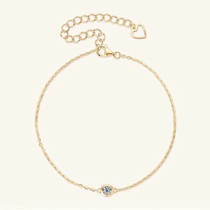 Silver bracelet with moissanite