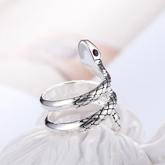 Vintage ring "Snake"