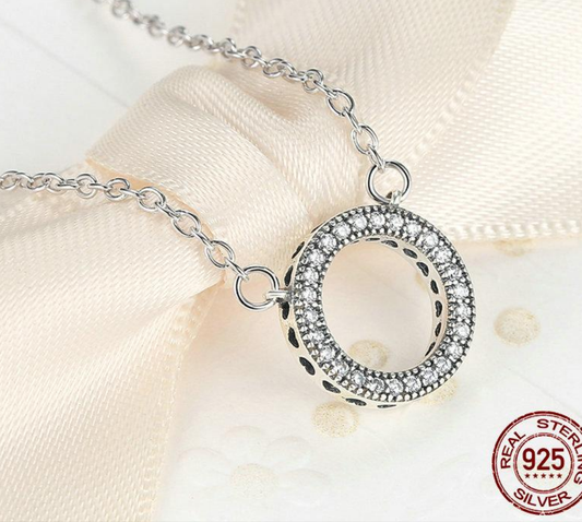 Silver necklace with pendant