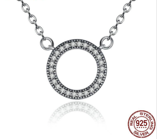 Silver necklace with pendant